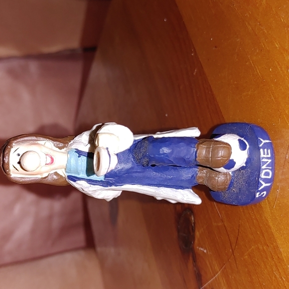 SET OF 4 TETLEY TEA PROMOTIONAL FIGURINES FROM THE 1995 - Picture 2 of 5